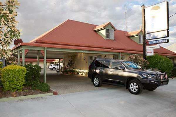Pioneer Motel Гундивинди Экстерьер фото